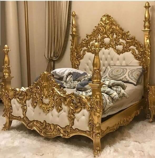 Ecofurn Queen Bedroom Set